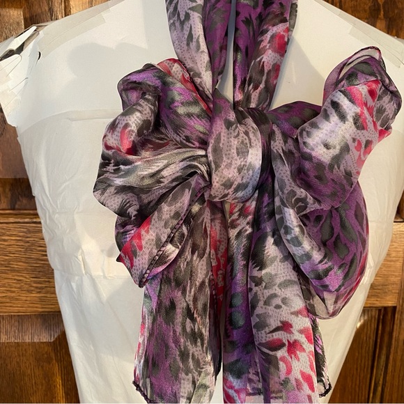Leopard Oblong Scarf Pink, Purple, Black, Silver - Picture 3 of 6